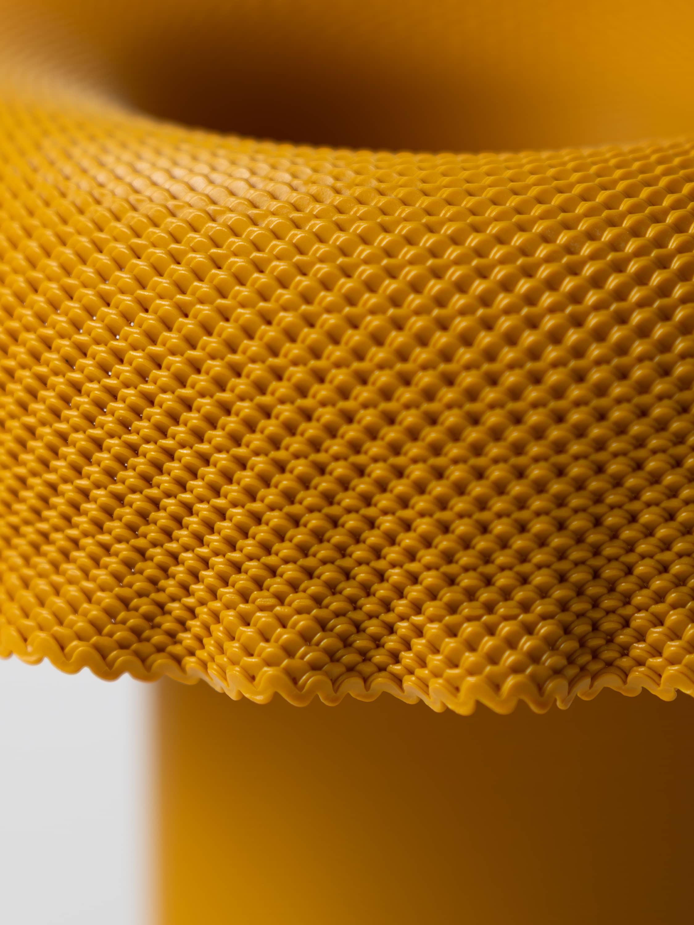 Lukus Vase
