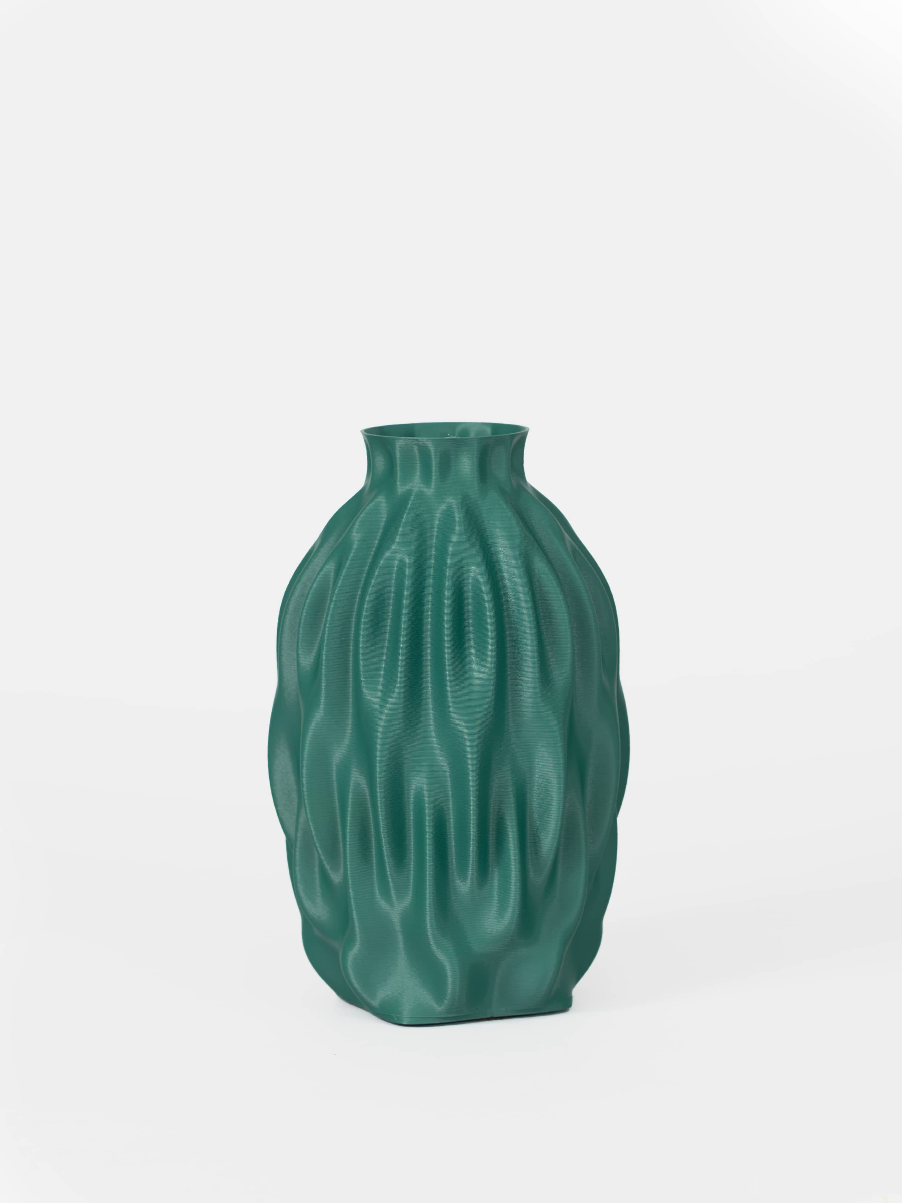 C#9 Vase
