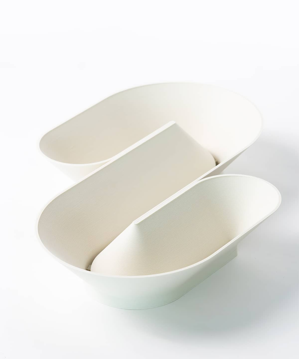 cyrc-doubleu-eggshell-angle.jpg