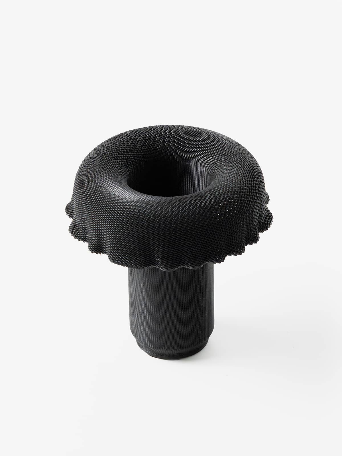 Lukus Vase