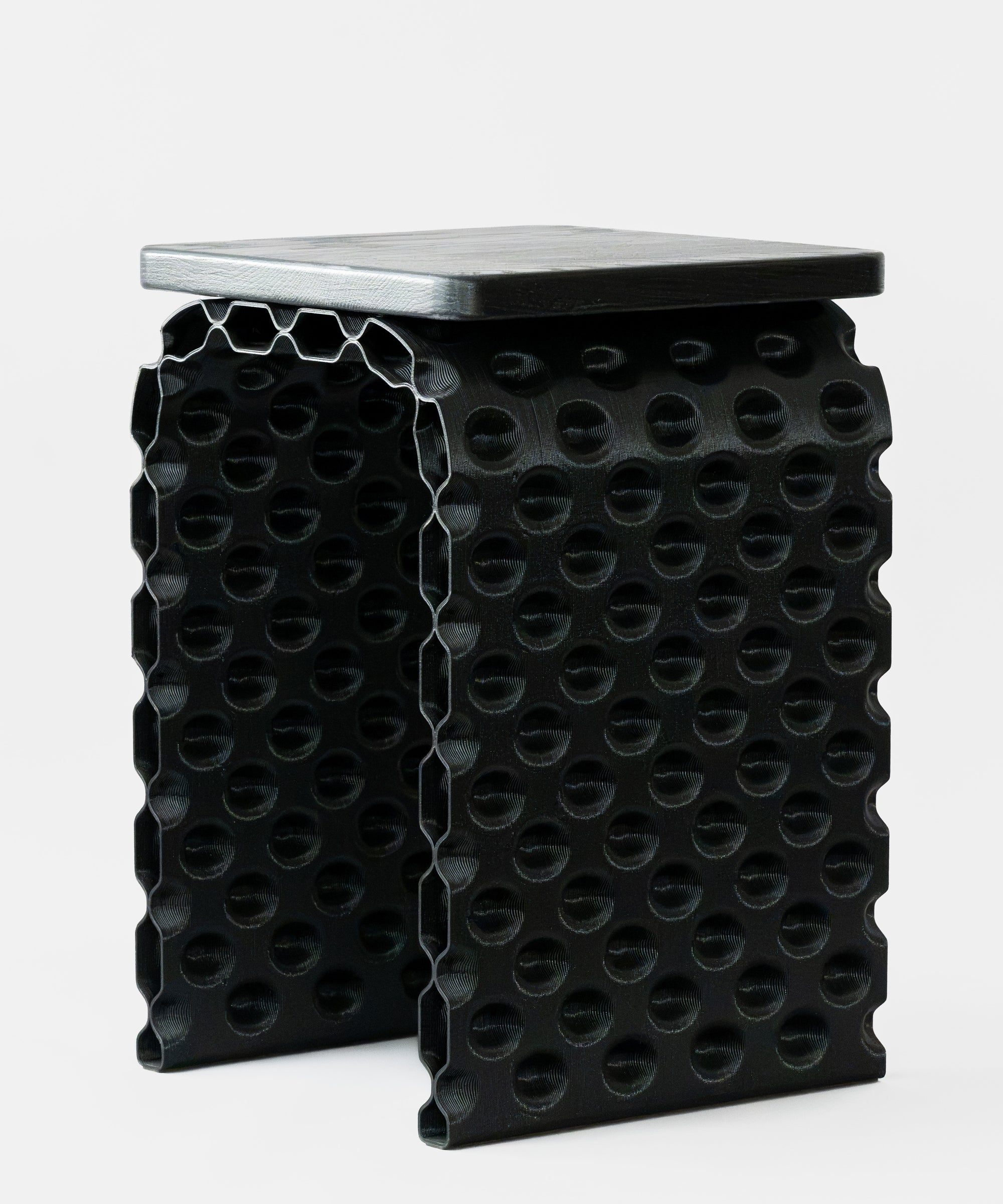 cyrc-phoam-table-black-angle.jpg