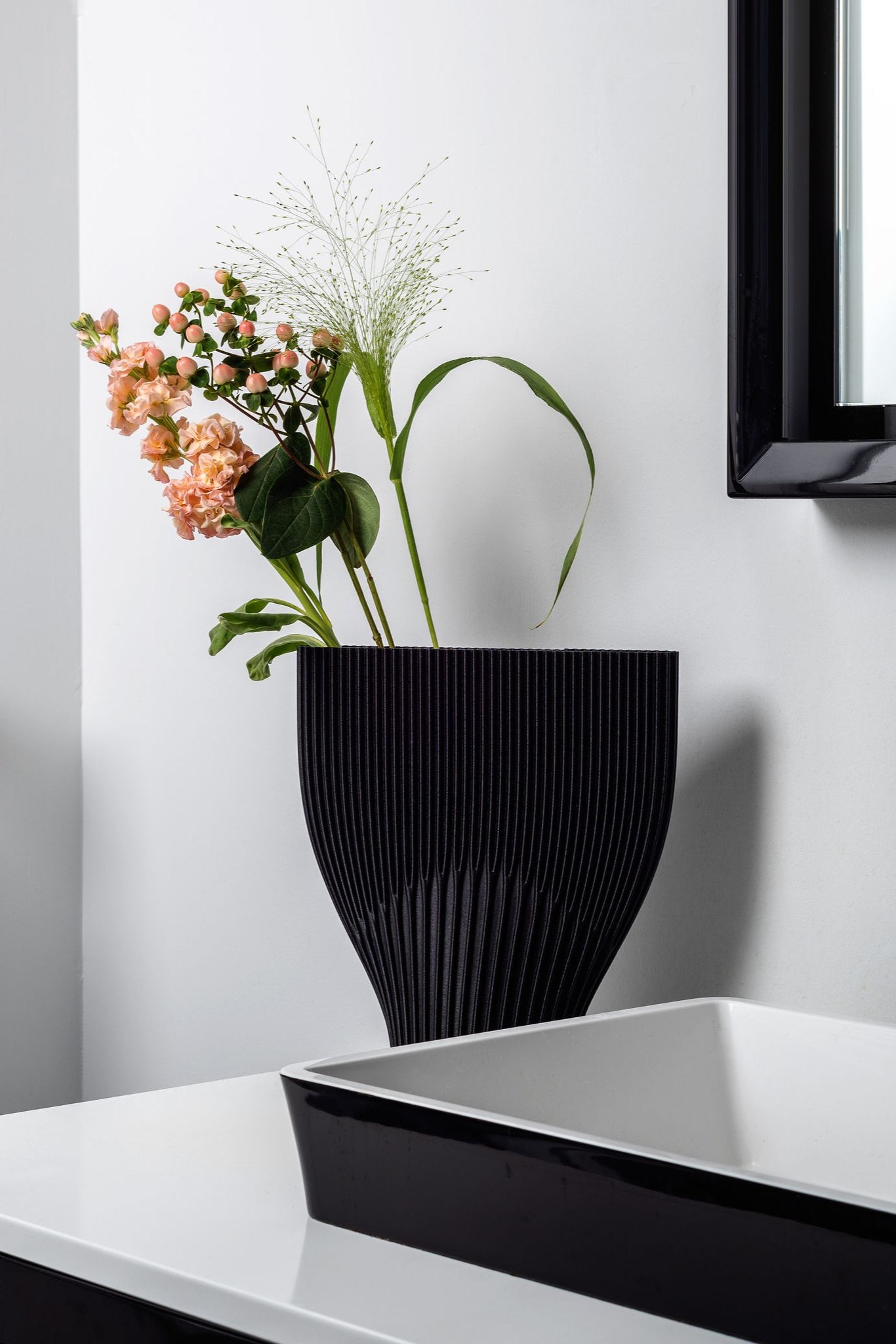 Vase noir Fluke - Cyrc décoration intérieure durable